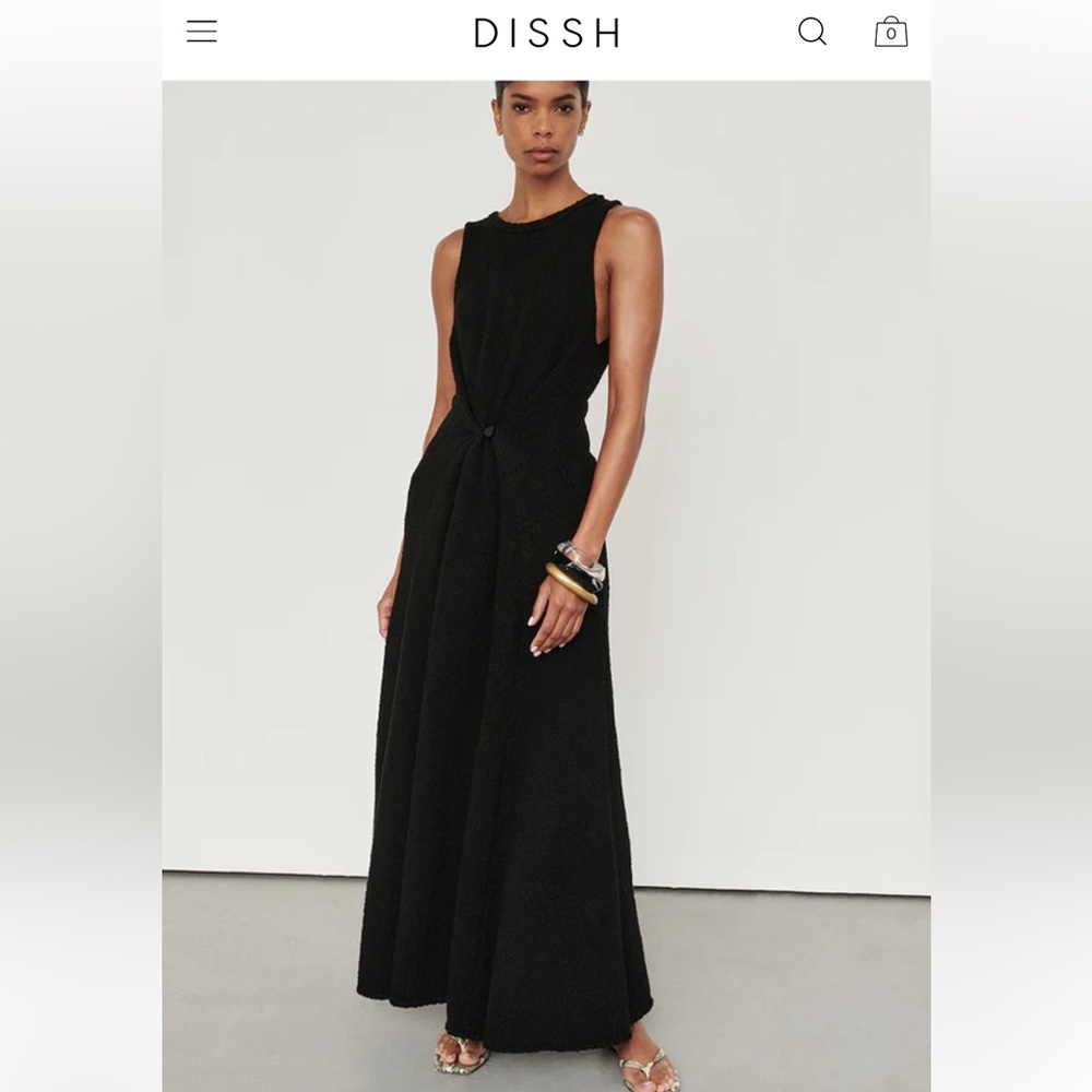 DISSH Black Sleeveless Maxi Dress with Front Twist